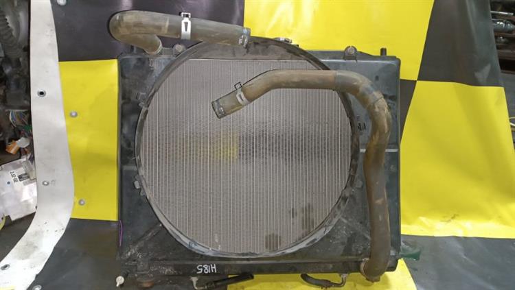 Радиатор основной Мицубиси Паджеро в Сочи 105204
