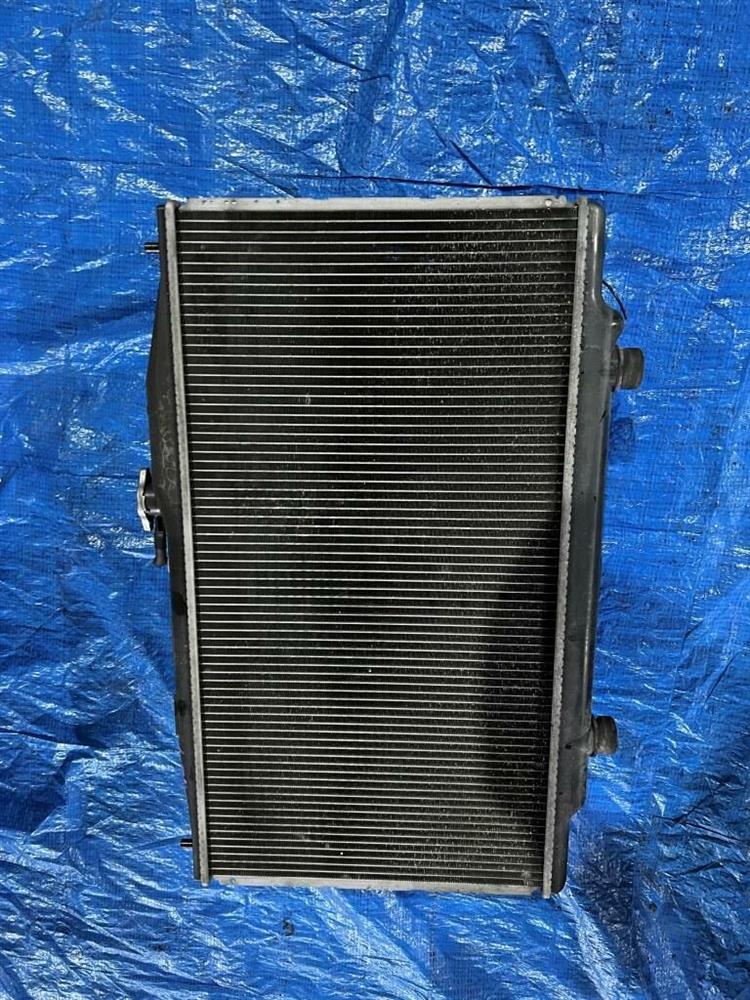 Радиатор основной Хонда Инспаер в Сочи 221969