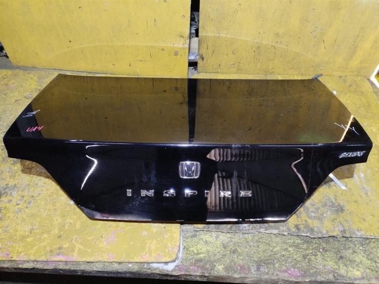 Крышка багажника Хонда Инспаер в Сочи 710301